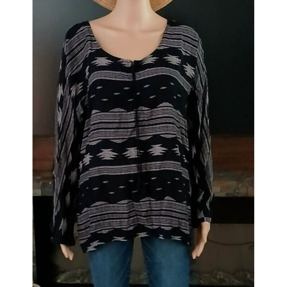 Old Navy Tunic Top Blouse Women's MEDIUM Long Sleeve Lightweight Aztec Casual - Picture 2 of 9